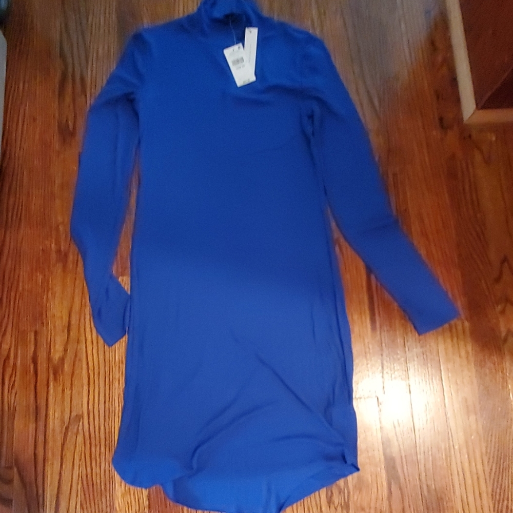 Blue dress - Picture 2 of 2